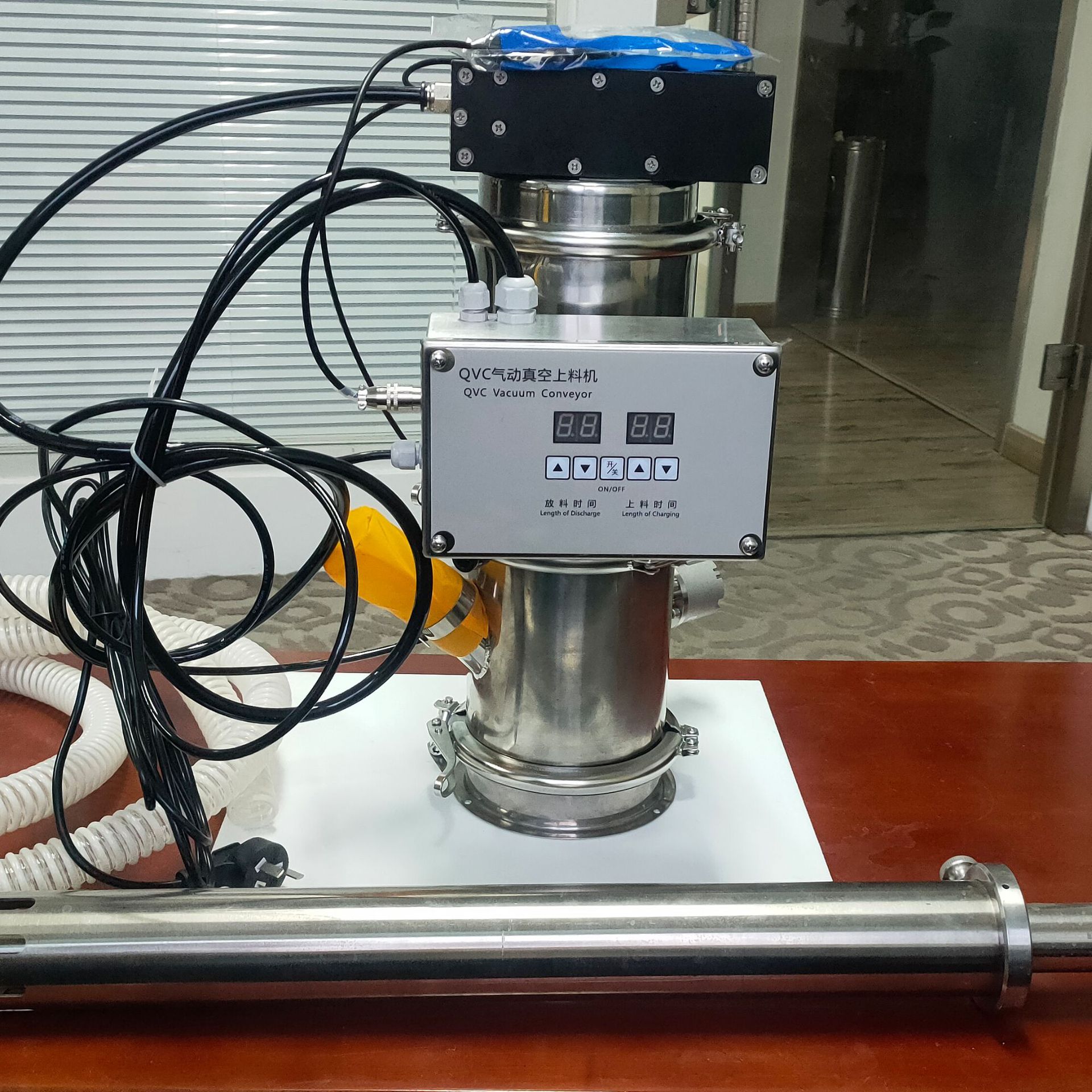 定制真空粉末吸料机 负压无尘投料食品干粉输送 气流真空上料机