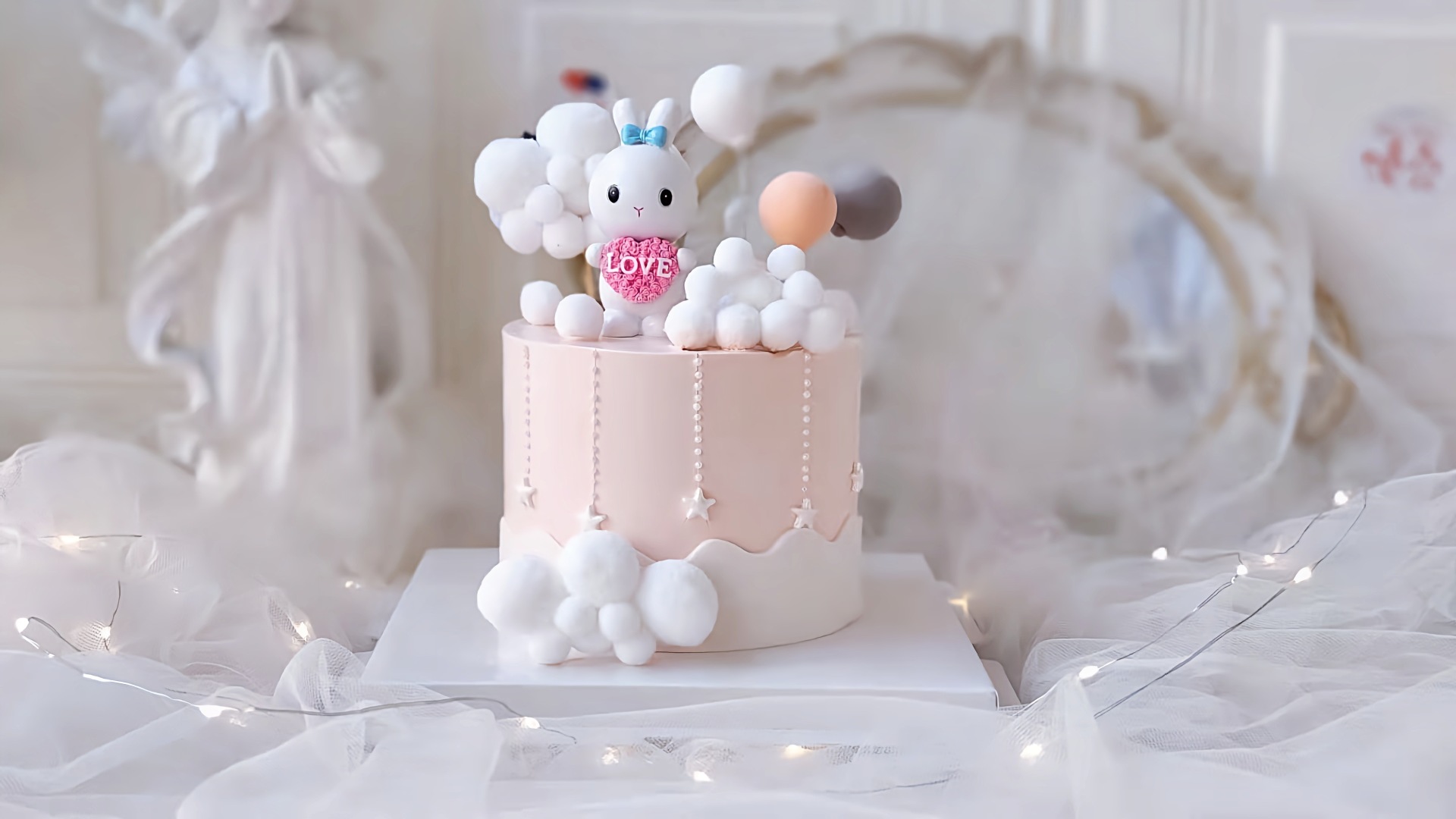 可爱兔兔少女心蛋糕装饰品日系治愈小礼物少女电脑办公室桌面摆件