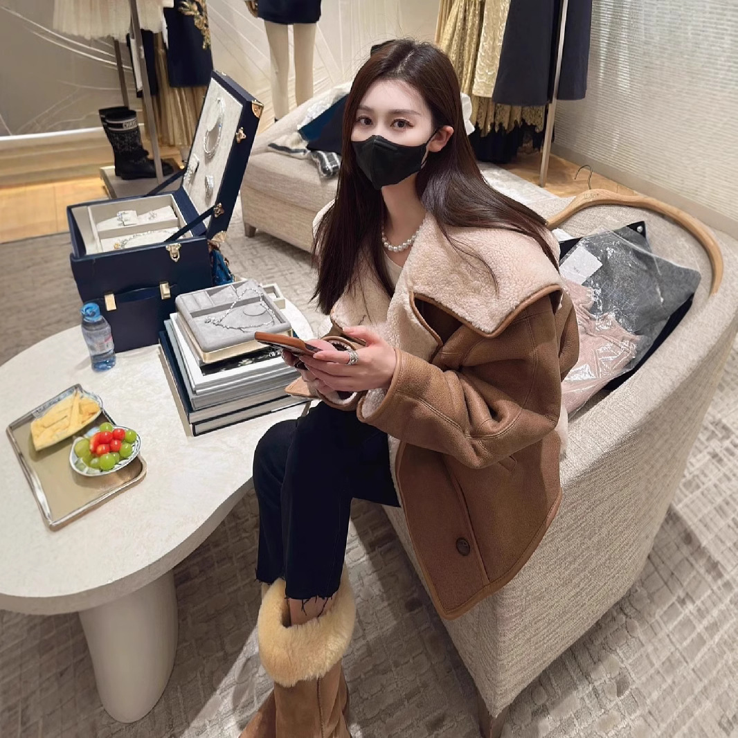 大码女装美拉德穿搭短款羊羔毛外套女秋冬季胖mm皮毛一体毛呢大衣