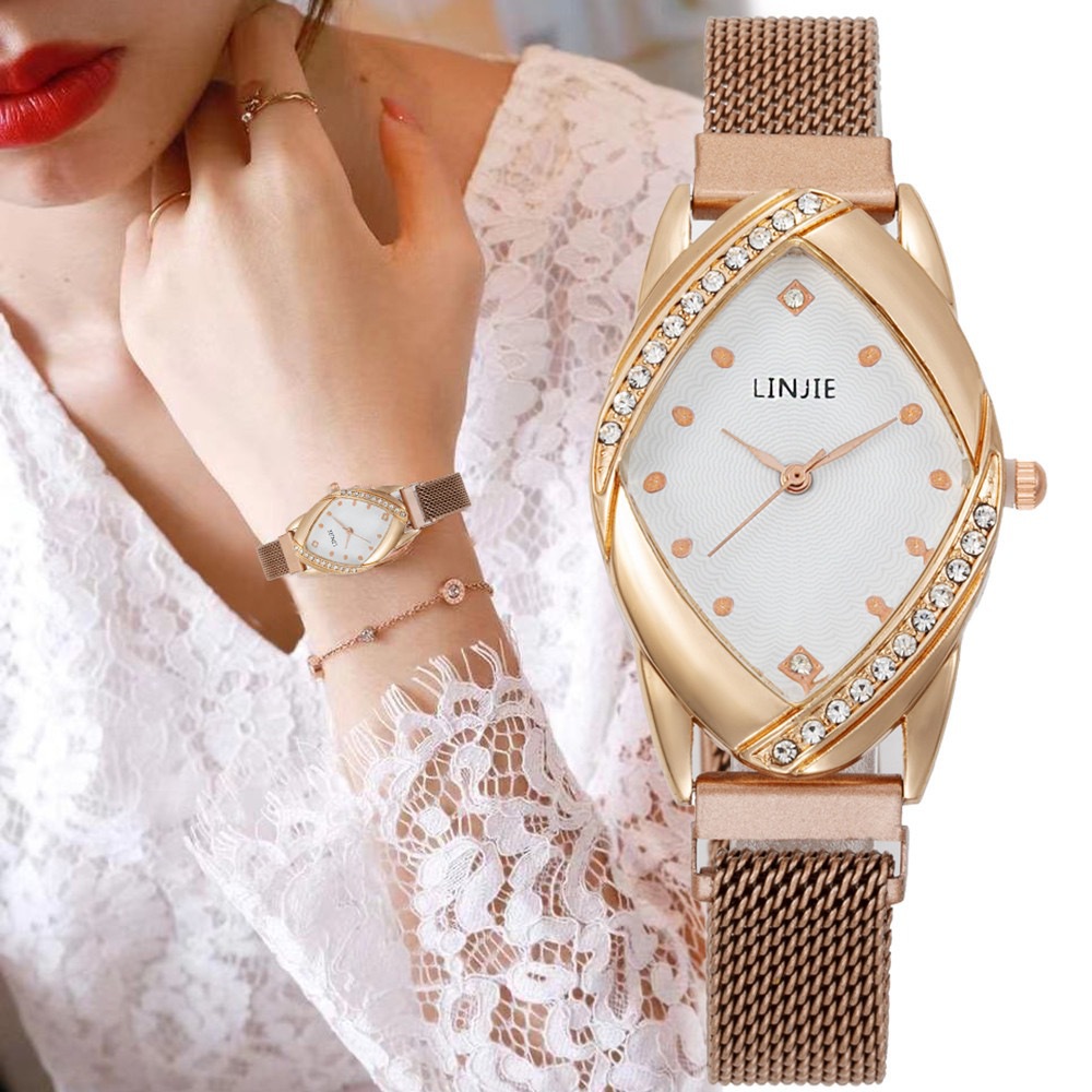 Foreign Trade New Senior Women's Watch Popular Diamond Quartz Watch Simple and Light Luxury Mesh Belt Women's Fashion Watch