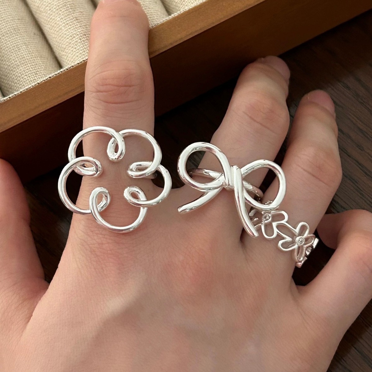 Sweet Cool Fashion Large Flower Ring Female Simple Fashion Twin Loving Heart with Opening Ring Exquisite Bow Index Finger Ring