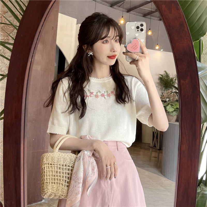 夏季韩版宽松短袖t恤女学生大码打底衫上衣韩国女装货源 一件代发