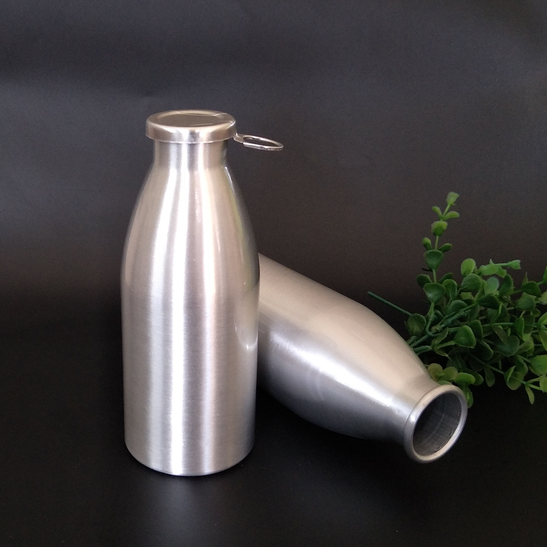 供应雪花啤酒瓶哈密瓜白桃果汁铝瓶 配皇冠盖250ml