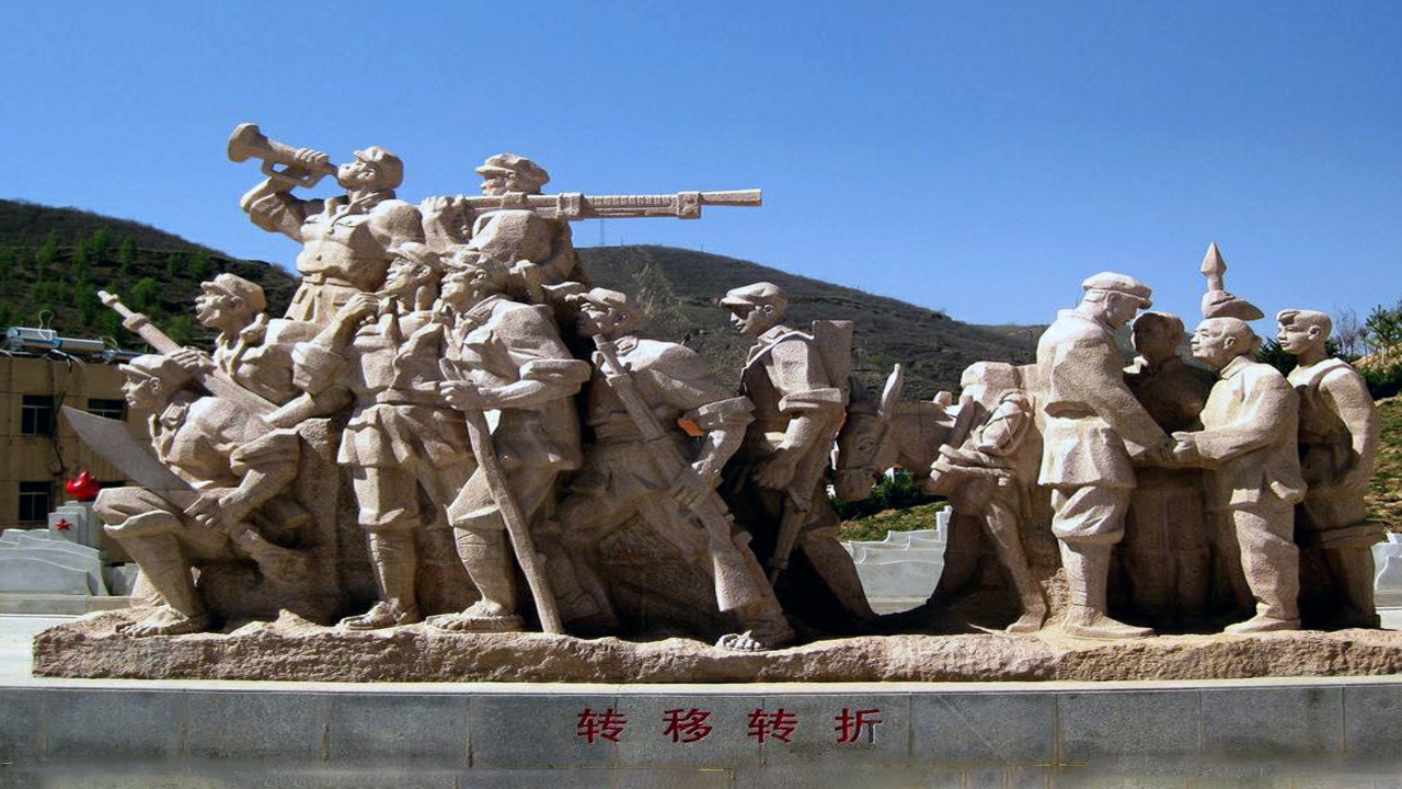 红军铸铜雕塑 红色文化主题景观雕塑八路军战士玻璃钢仿铜像红军