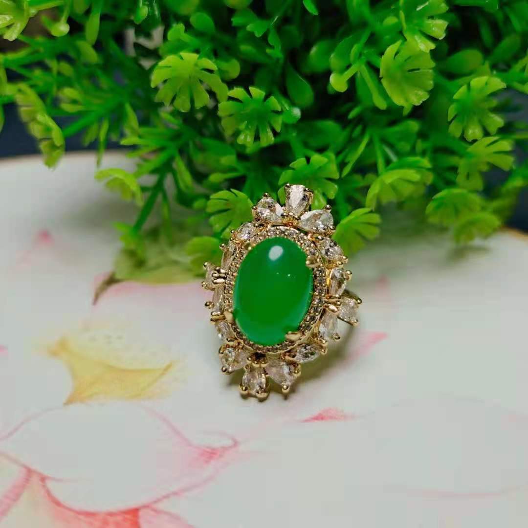 高冰玉髓冰种绿玉髓戒指女款翡翠绿色宝石玉石指环镀金镶嵌