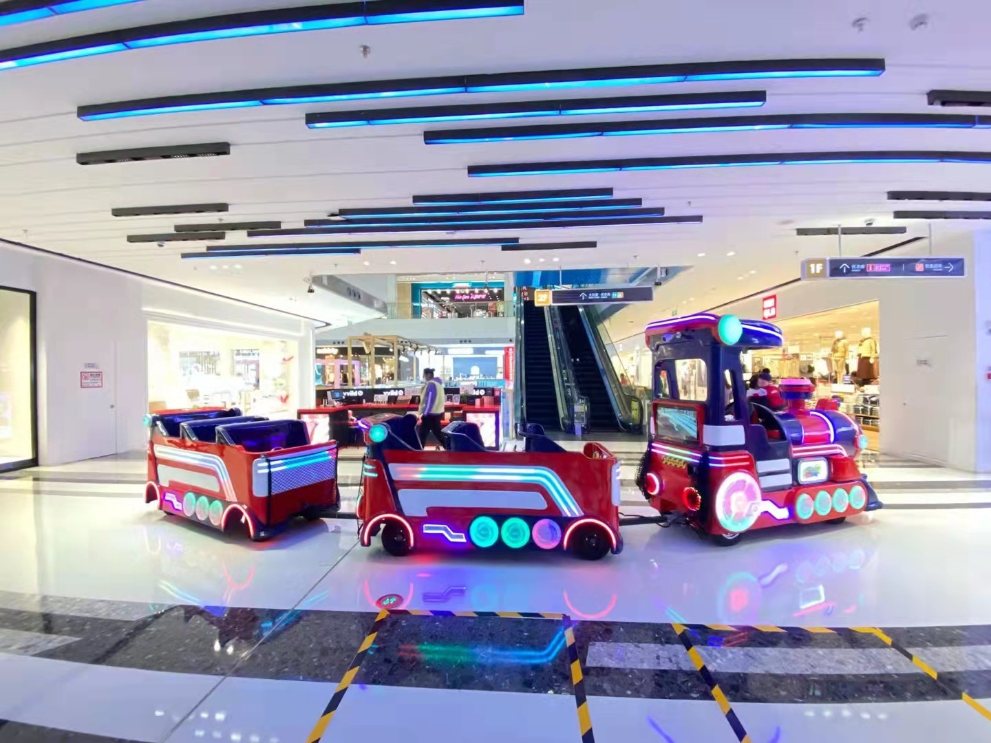 户外公园无轨观光电动小火车景区商场儿童观光车一拖三可坐18人