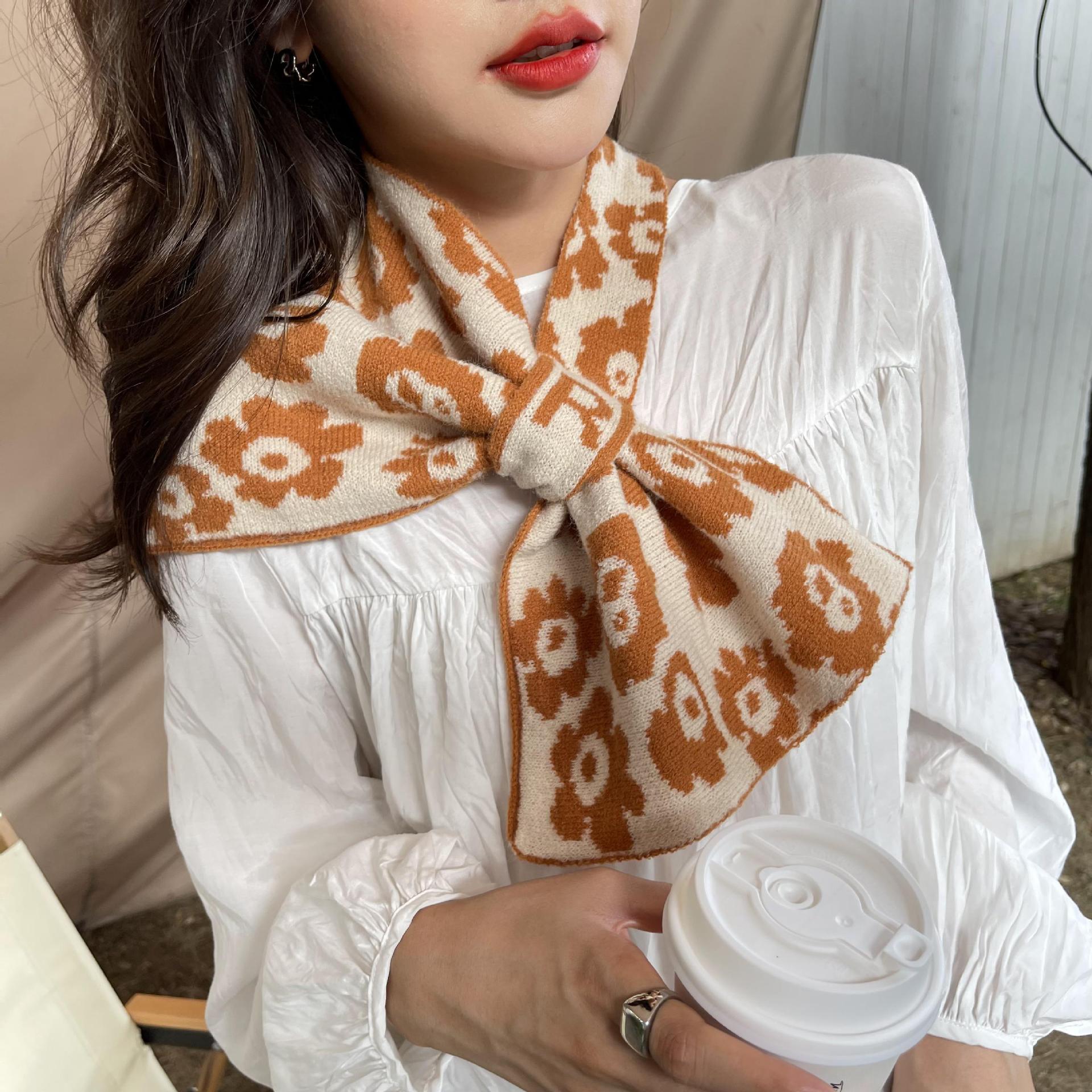 2022 Trendy Autumn and Winter New Retro Flower Knitted Wool Scarf Women's Warm Short Decorative Scarf Scarf Scarf