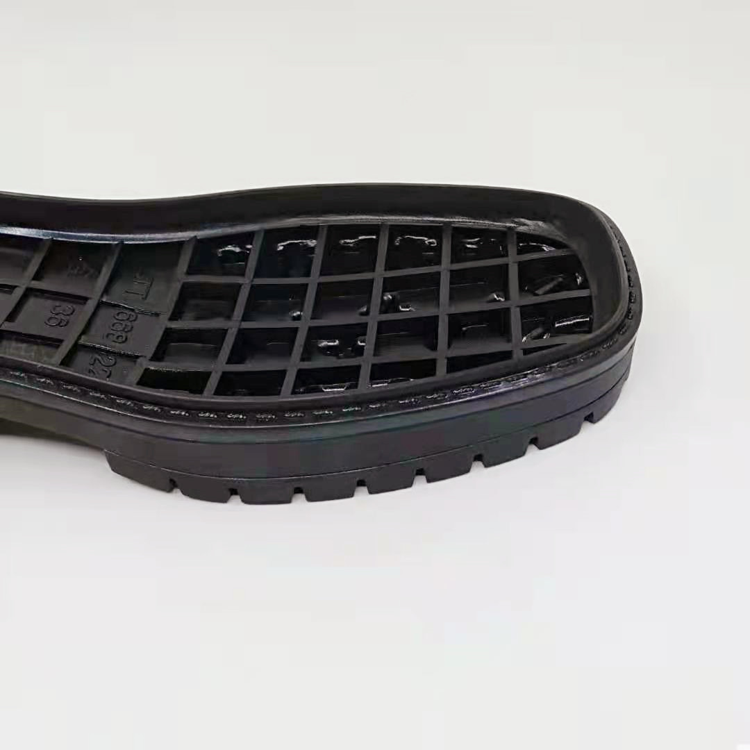 厂家直销橡胶鞋底单鞋皮鞋底橡胶底防滑耐磨时装休闲马丁靴女鞋底