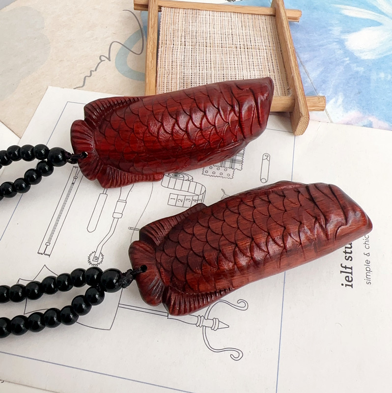 紫檀木龙鱼挂件檀木金龙鱼吊坠钥匙链汽车挂件把玩鱼配饰直播货源