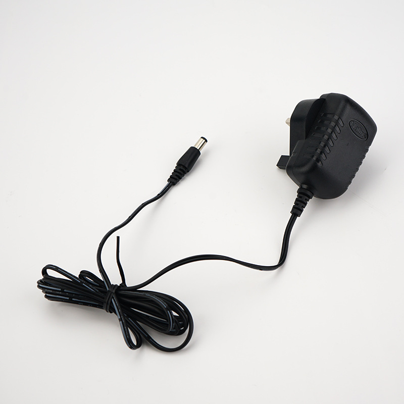 防尘防潮圆孔充电器供应5v1a出口英标电源适配器bs认证