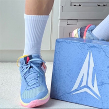 欧文4代万圣节ncaa鸳鸯德鲁大叔kyrie 3白银圣诞气垫男女篮球鞋