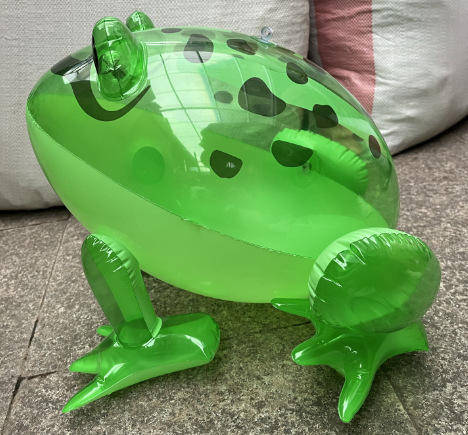 Light-Emitting Toy Inflatable Light-Emitting Frog Balloon Children's Inflatable Frog Toy PVC Inflatable Electronic Light-Emitting Toy