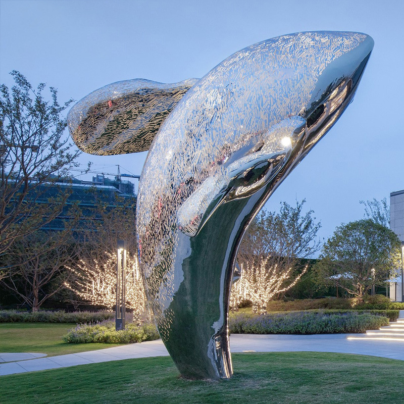 不锈钢雕塑制品