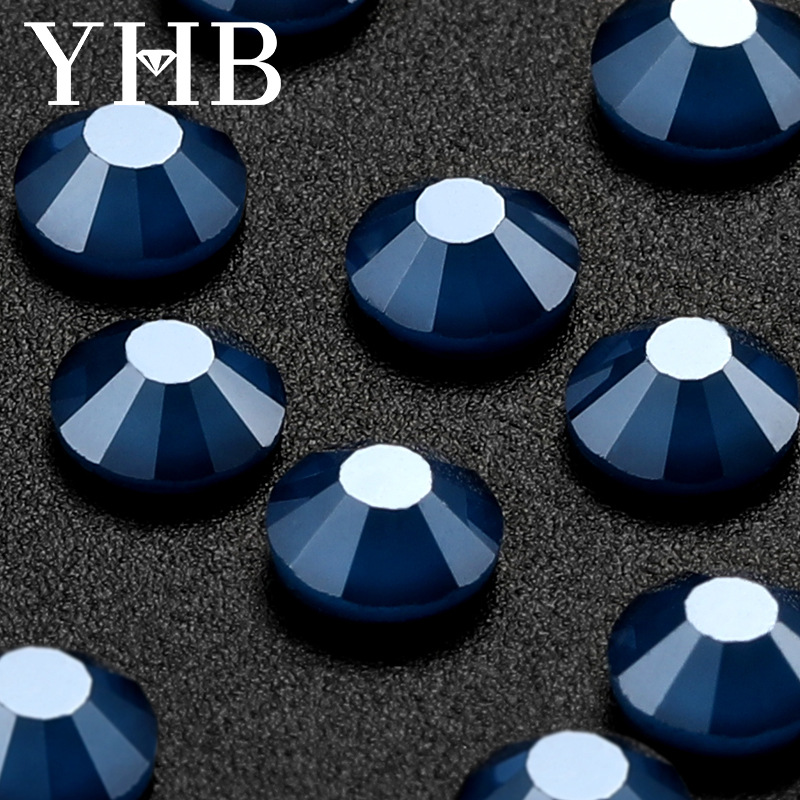 The Manufacturer Now Sells Crystal Huangjia Blue round Bottom Glass Hot Drilling Manicure High-End Clothing Ornament 3mm Solid Czech Diamond