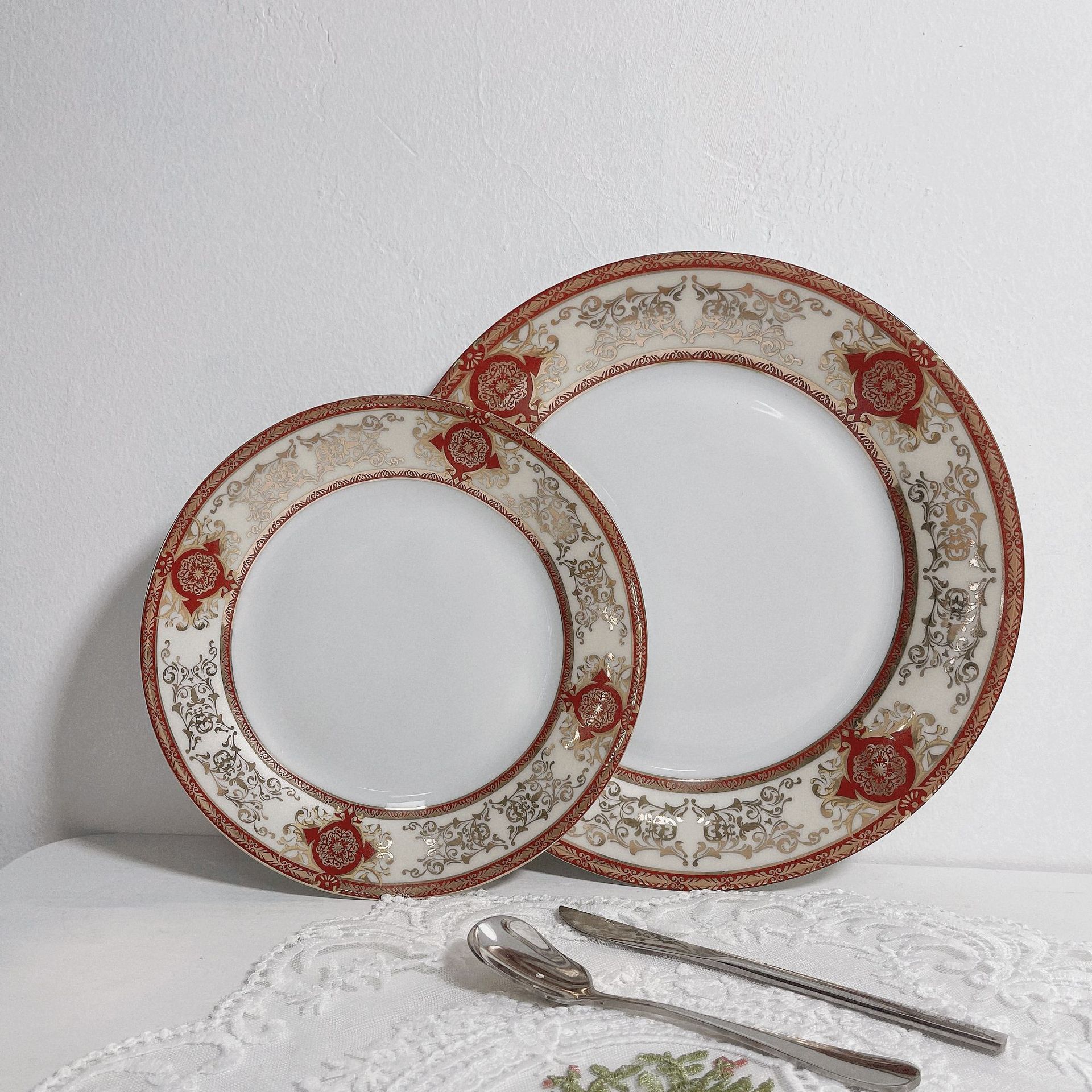 现货库存 欧式复古鎏金盘镀金描金花边餐盘 甜品盘 陶瓷托盘批发