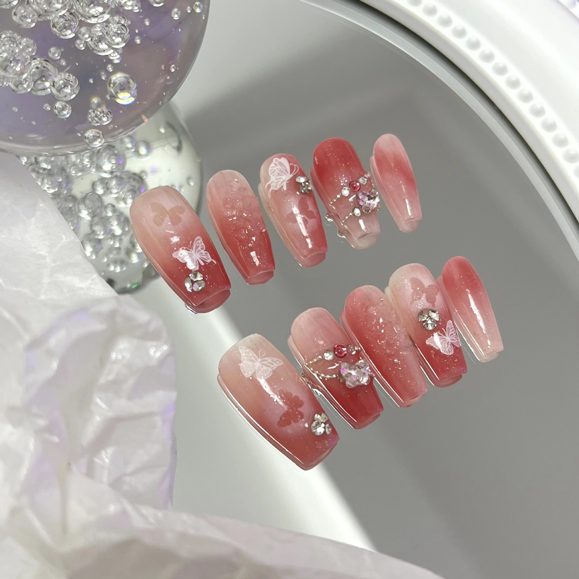 纯手工穿戴甲中长梯蝴蝶喷绘渐变堆堆钻金沙显白可拆卸假指甲