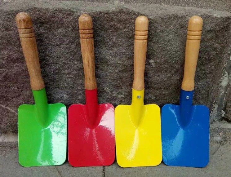 儿童沙滩玩具宝宝玩沙子大号挖沙铲子和桶铁铲桶批海边景区货源发