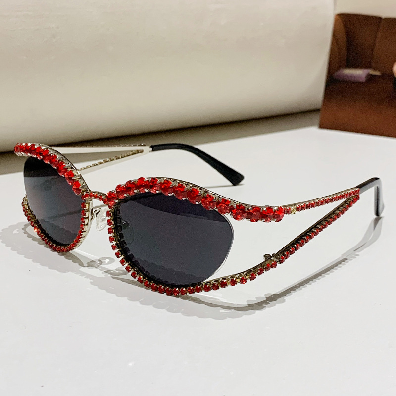 Foreign Trade Cross-Border Cat Eye-Shaped Diamond Sunglasses European and American Street Shot Glasses Internet Celebrity Model Personality Colorful Crystals Sunglasses for Women