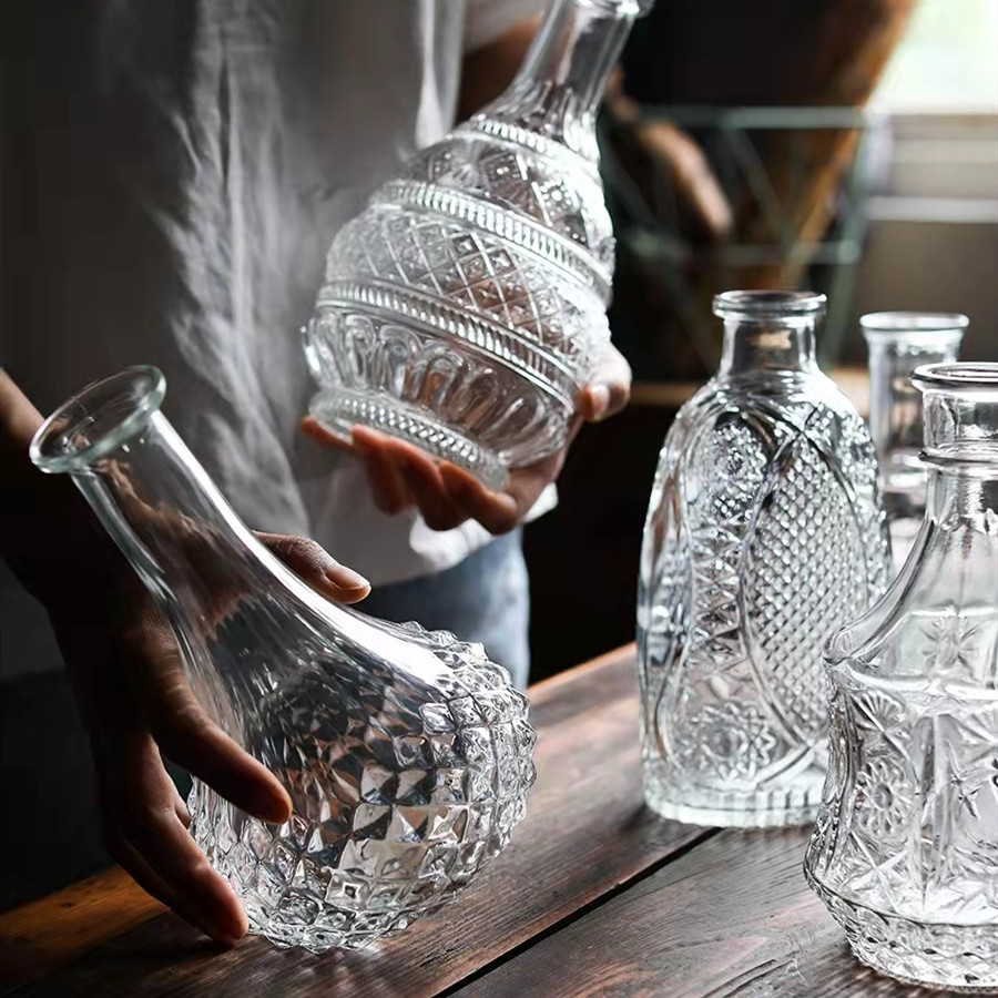 浮雕复古玻璃瓶插花水培玻璃瓶客厅花器摆件透明玻璃工艺品干花瓶