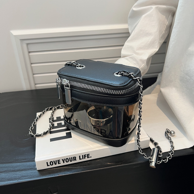 2023 Autumn Fashion Makeup Storage Shoulder Chain Bag Classic Style Transparent Box Bag All-Match Niche Messenger Bag for Women