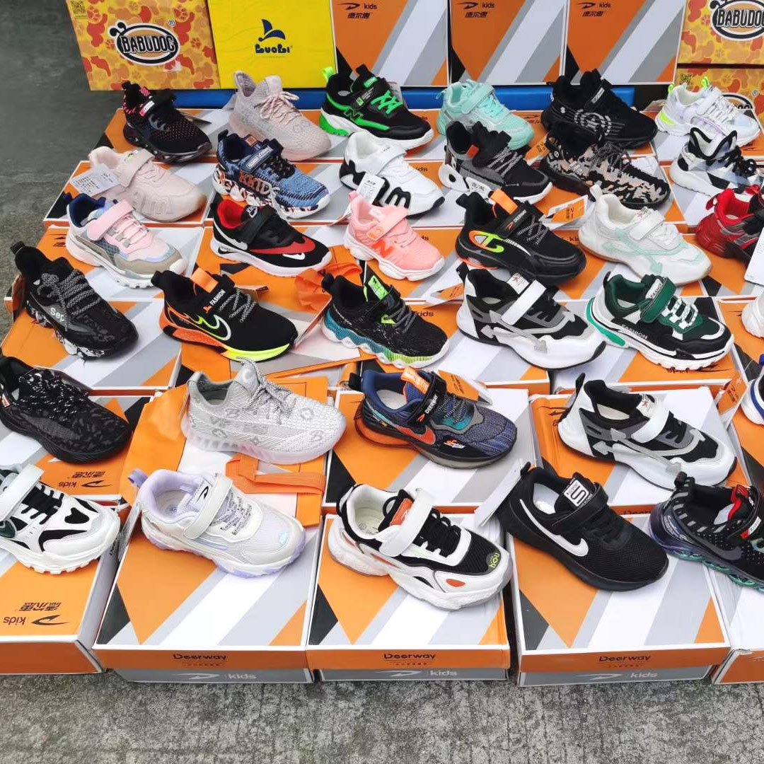 秋季新款品牌杂款童鞋男女童透气休闲运动鞋地摊库存尾货鞋子批发