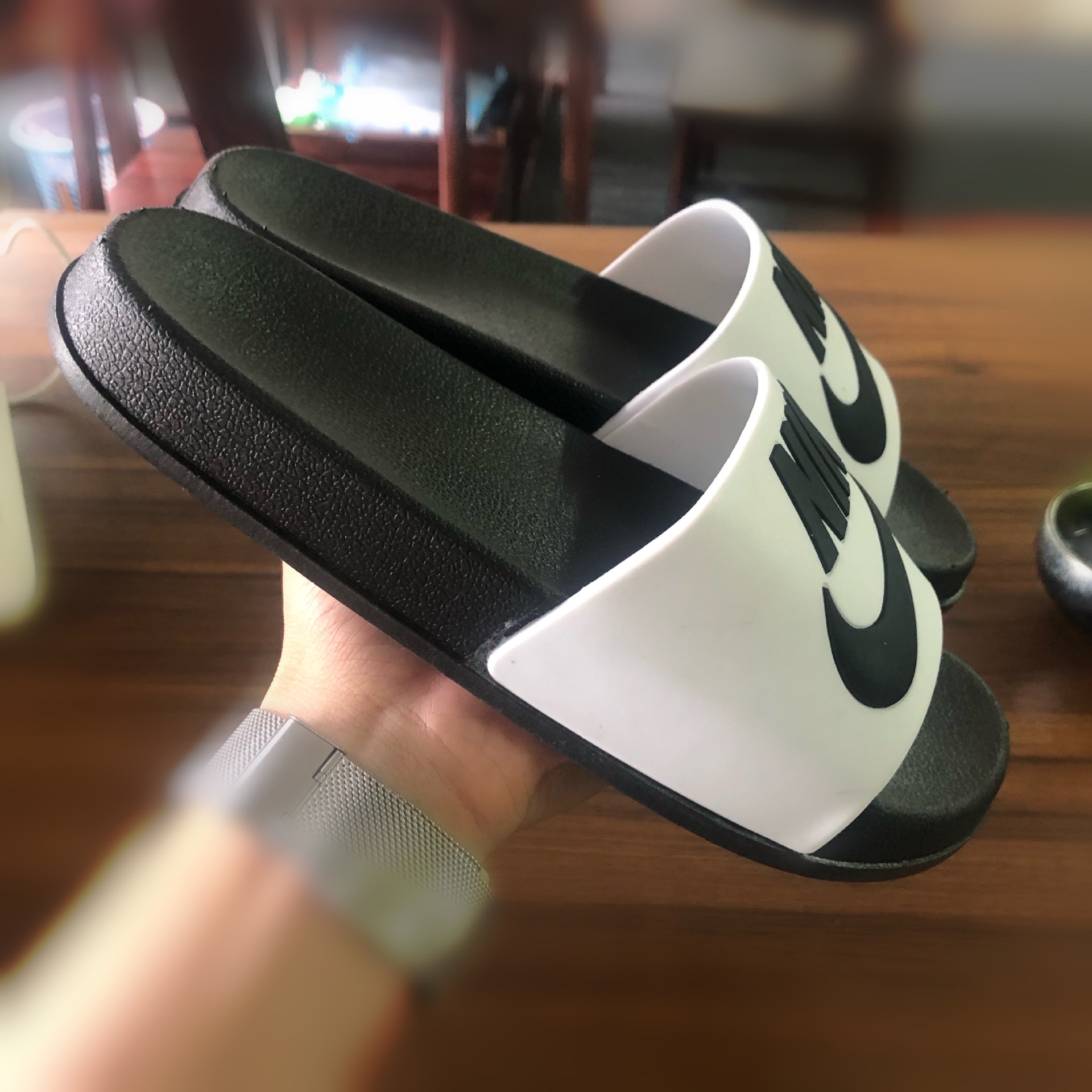 滴塑拖鞋男跨境电商外贸订单批发代发夏季沙滩鞋潮流室内外穿da牌