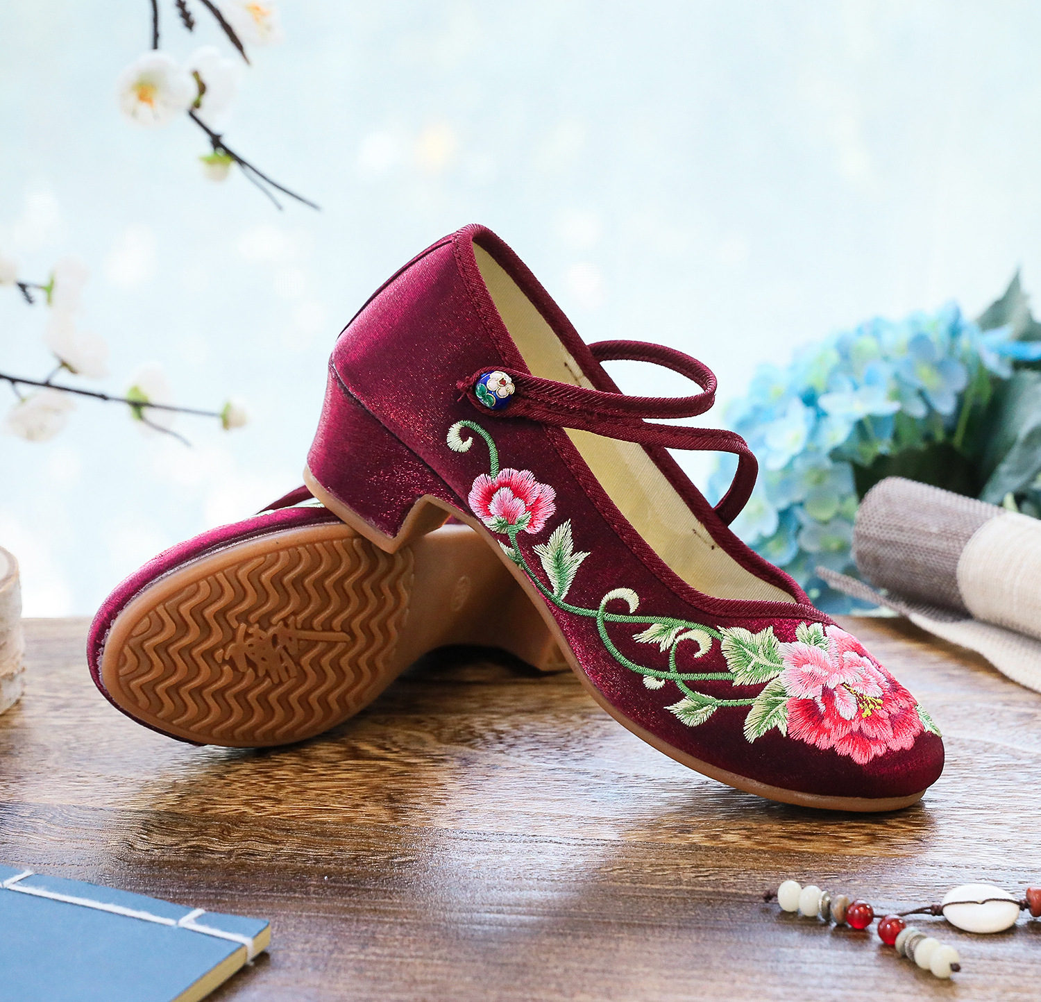 什样锦绣花布鞋 女士单鞋 景泰蓝扣刺绣牡丹花舞蹈鞋复古花朵女鞋