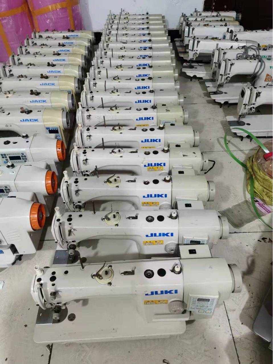 Second-Hand Heavy Machine Brother Standard Jack Zhongjie Zhongyi Computer Sewing Machine Industrial Household Computer All-in-One Machine.