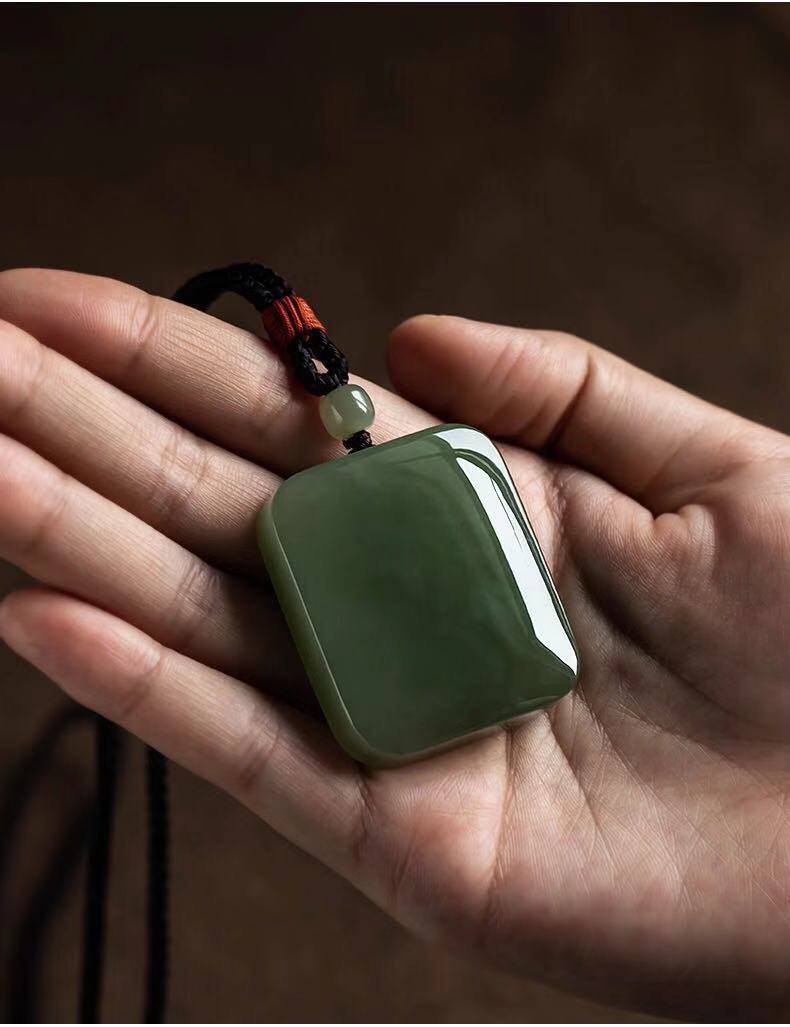 和田玉青海料油青色素面牌子男女款吊坠玉牌挂件毛衣链送证书