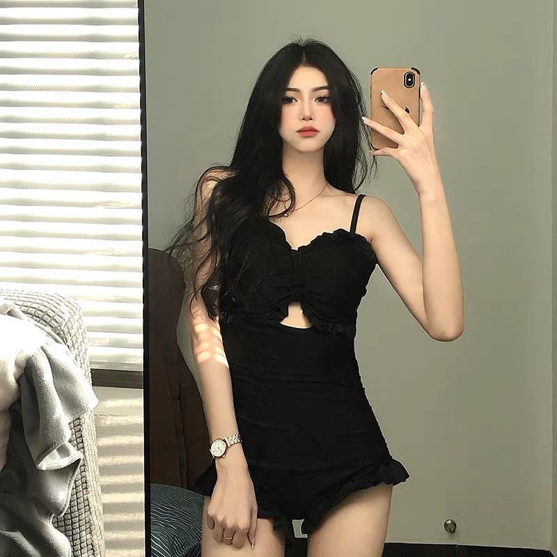 Swimsuit Women's Wholesale 2023 New Korean Ins One Piece Sexy Conservative Cover Belly Thin Fairy Hot Spring Women's Clothing
