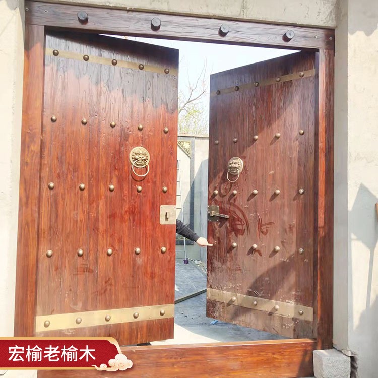 双开木大门图片