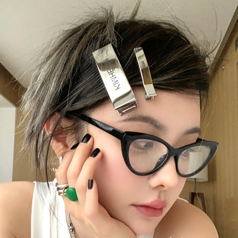 Hong Kong Style Mona Simple Girl Metal Letter Steel Seal Duckbill Clip College Style Bar Clip Side Clip Bangs Sweet Cool