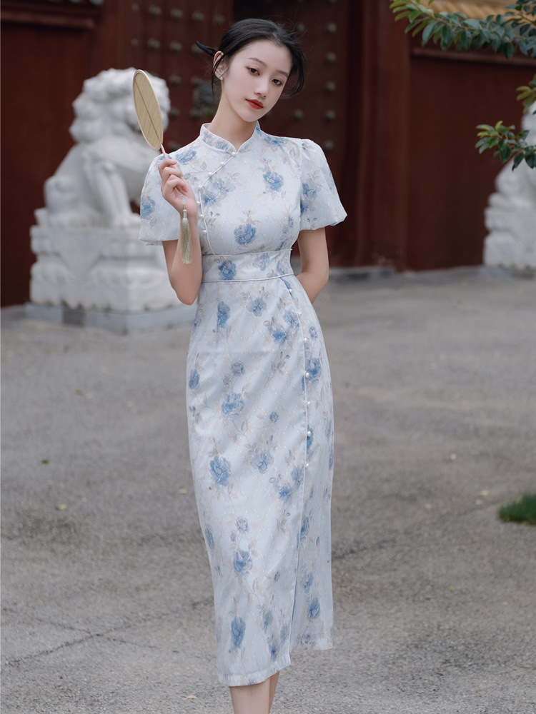 改良旗袍裙泡泡袖碎花裙子温柔气质古典风收腰新中式连衣裙女