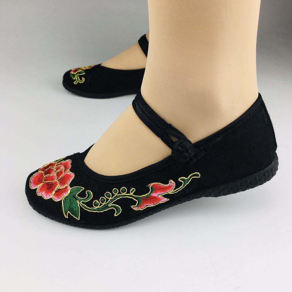 老北京布鞋妈妈鞋女鞋正宗中老年时尚款老人绣花女软底帆布鞋子秋
