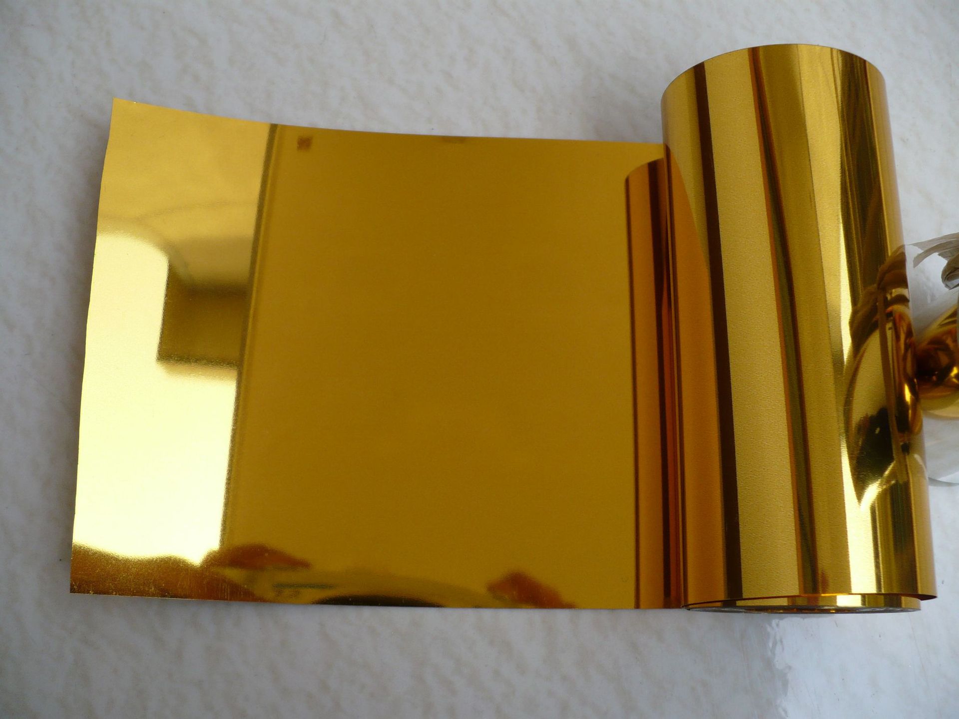 亮金箔纸片红响纸彩片紫色响纸片孔雀绿色响纸切割宠物玩具