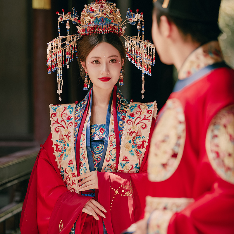 宋制汉服新娘汉式婚礼情侣套装结婚嫁衣女凤冠霞披中式复古敬酒服