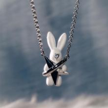 “星之兔”系列第三弹 抱抱兔项链 兔年潮流幸运生日礼物