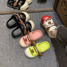 时尚韩版洞洞鞋可爱包头拖鞋女外穿2024年夏季新款踩屎感厚底凉鞋