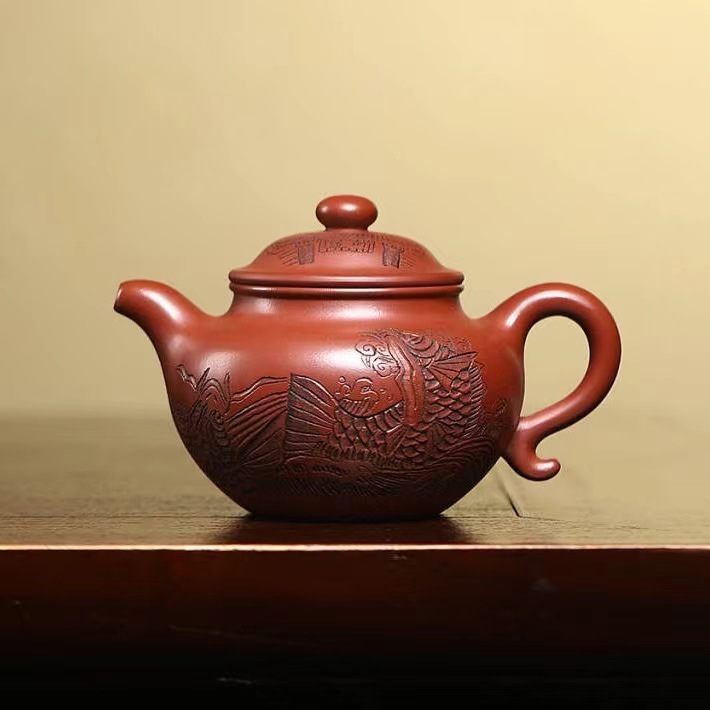 宜兴精品紫砂壶批发大容量纯全手工刻绘原矿红皮龙泡茶壶大亨莲子