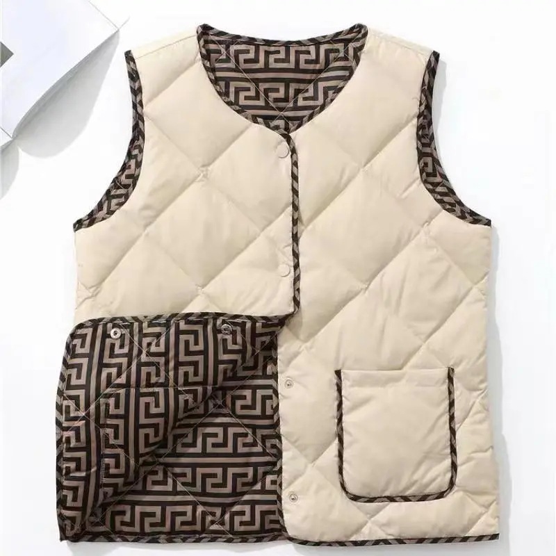 Autumn and Winter New Classic Style Diamond Lattice Vest Women's round Neck Vest Middle-Aged Mother's Vest Cotton Coat Jacket