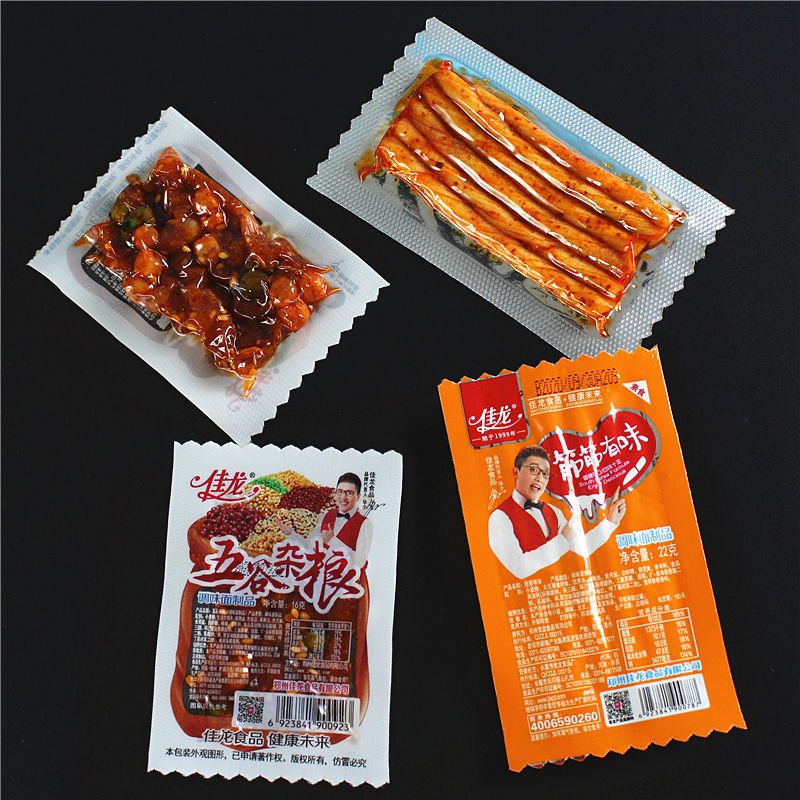 佳龙辣条批发大礼包五谷杂粮豆角味牛筋小包装儿时怀旧童年小零食