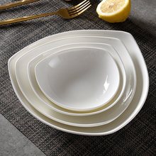 不规则创意三角盘陶瓷水果盘蔬菜沙拉碗盘子骨瓷菜盘家用碟子餐厅