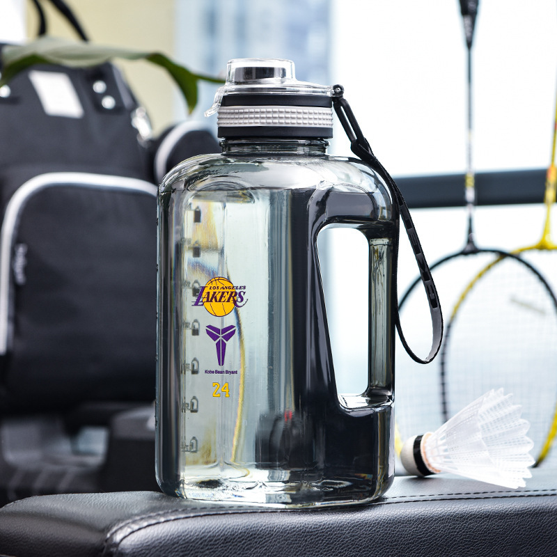 科比詹姆斯库里杜兰特吨桶健身篮球畅饮球星太空杯水杯容量水壶大