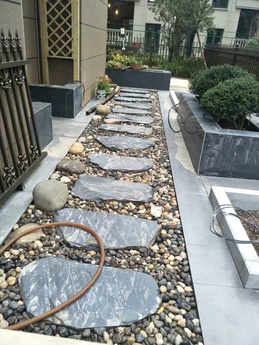 园林不规则汀步石庭院花园草坪垫脚铺路青石板户外公园踏步石地砖