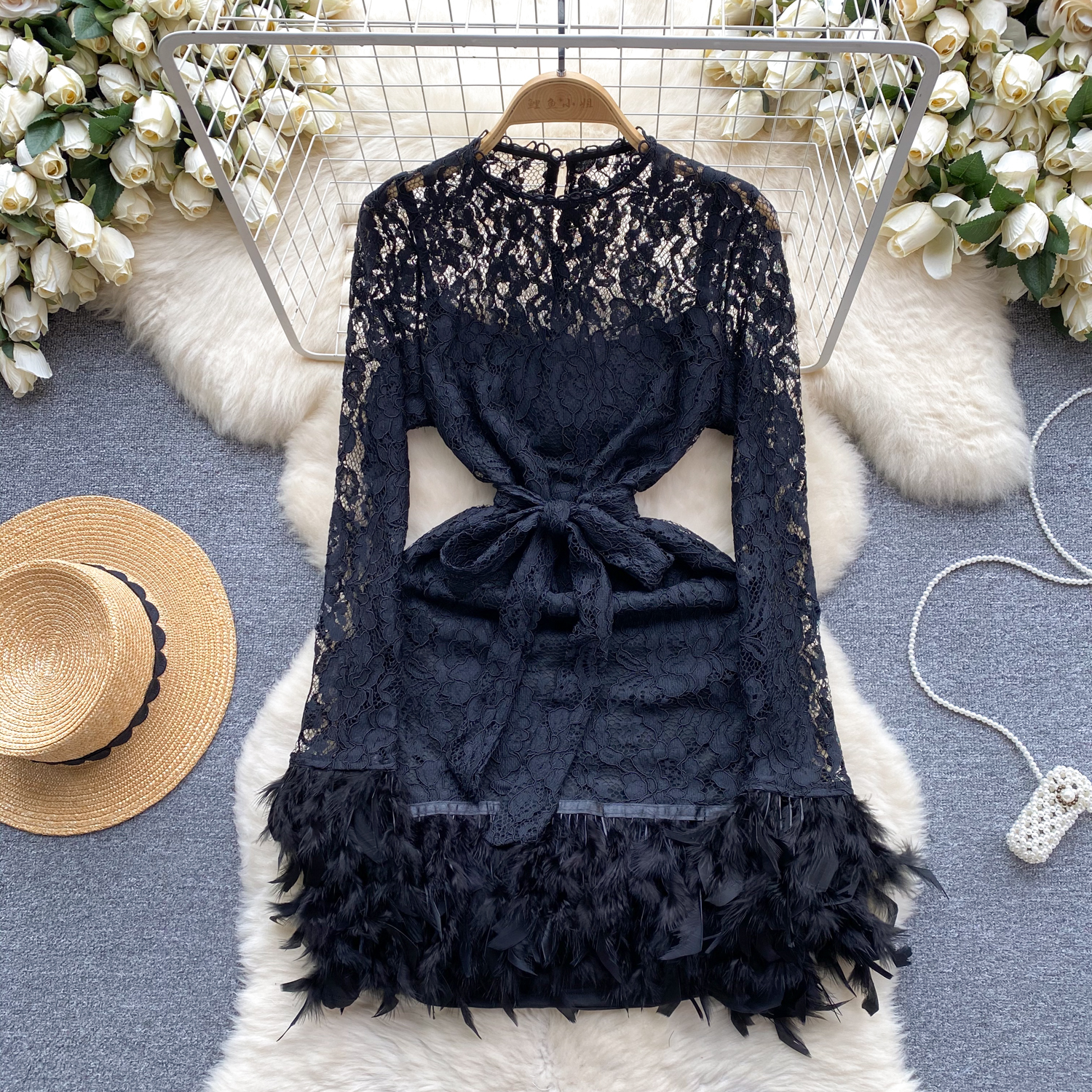 小洋装名媛礼服轻奢感透视蕾丝长袖羽毛短款包臀连衣裙女-阿里巴巴