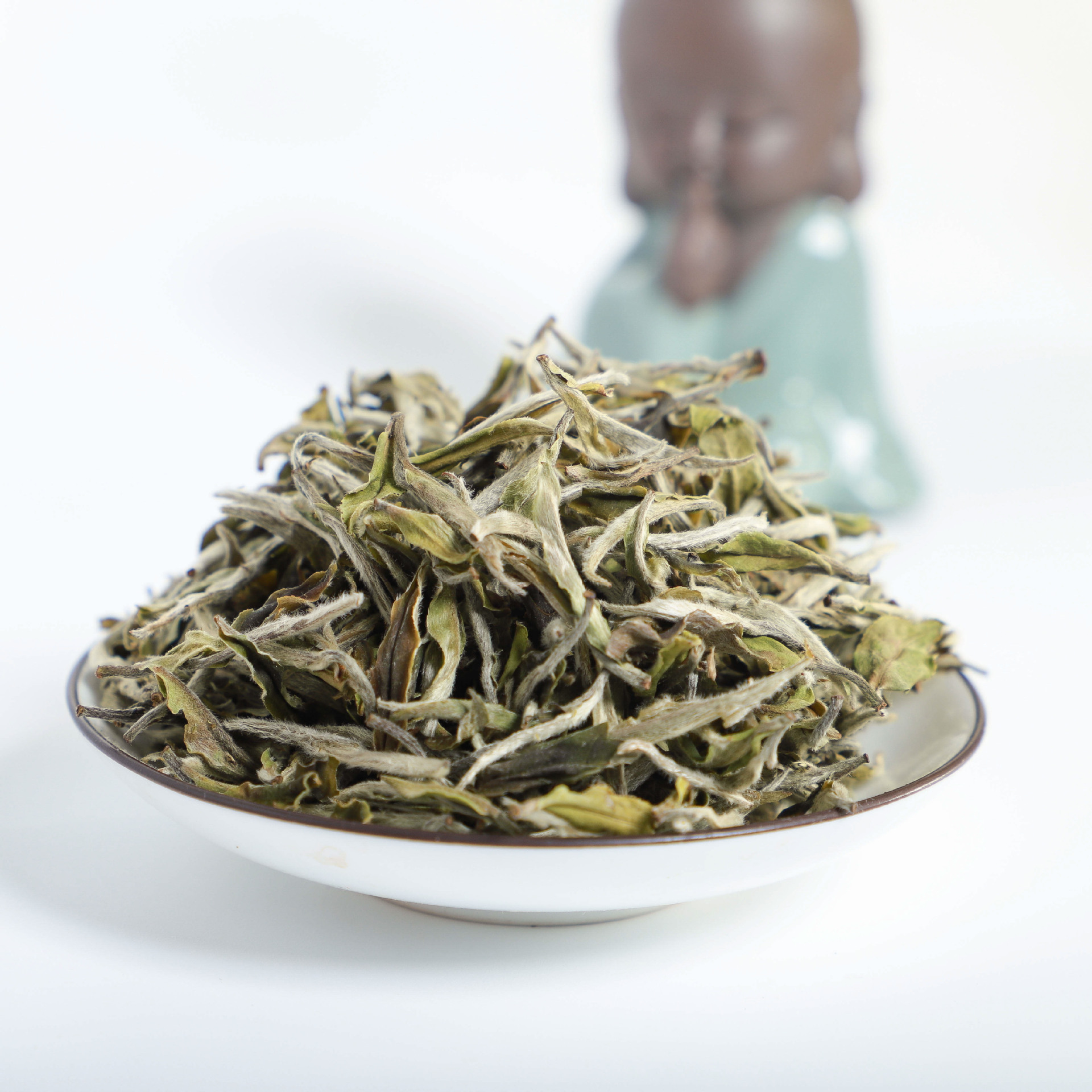 2021年福鼎管阳春茶花香白牡丹高山日晒白茶散茶装500克厂家直供