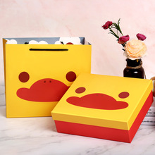 創意小黃鴨卡通禮品盒包裝盒禮品袋可愛卡通形象兒童節日禮品手提
