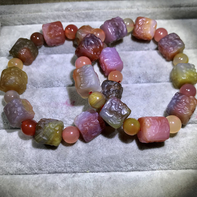 瑞蓝水晶天然盐源玛瑙风穿牡丹方糖手链磨砂质感糖果色diy雕刻件