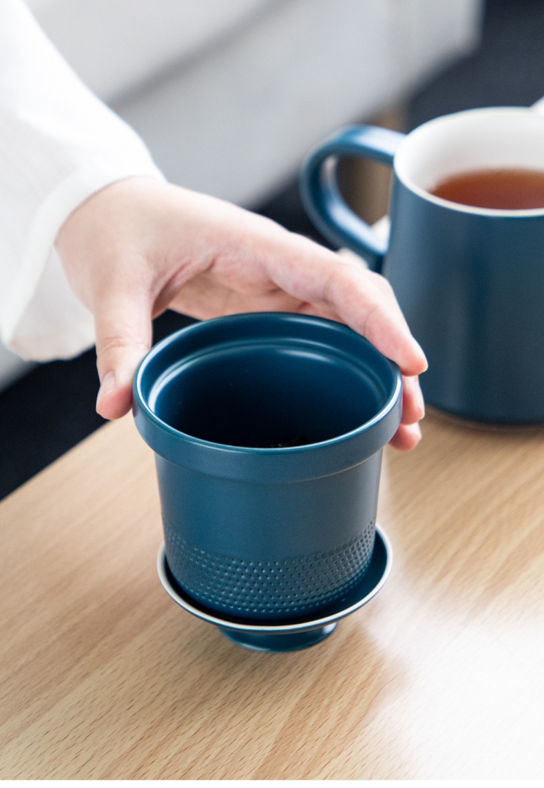 陶瓷泡茶杯茶水分离式盖把手过滤泡红茶办公室个人实用茶道杯子