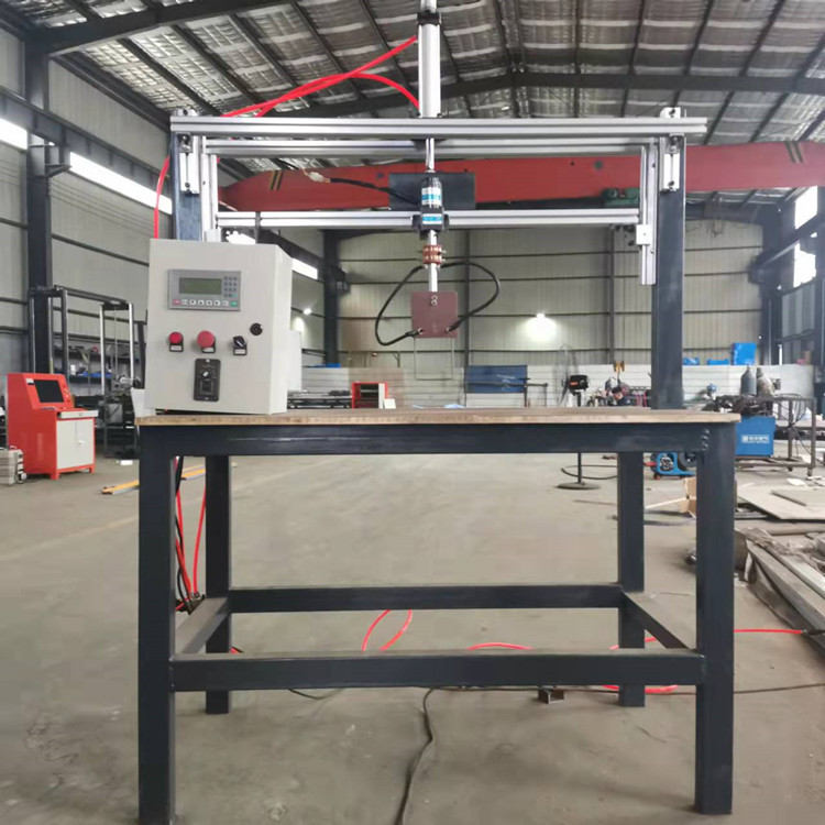 免模泡沫切割机